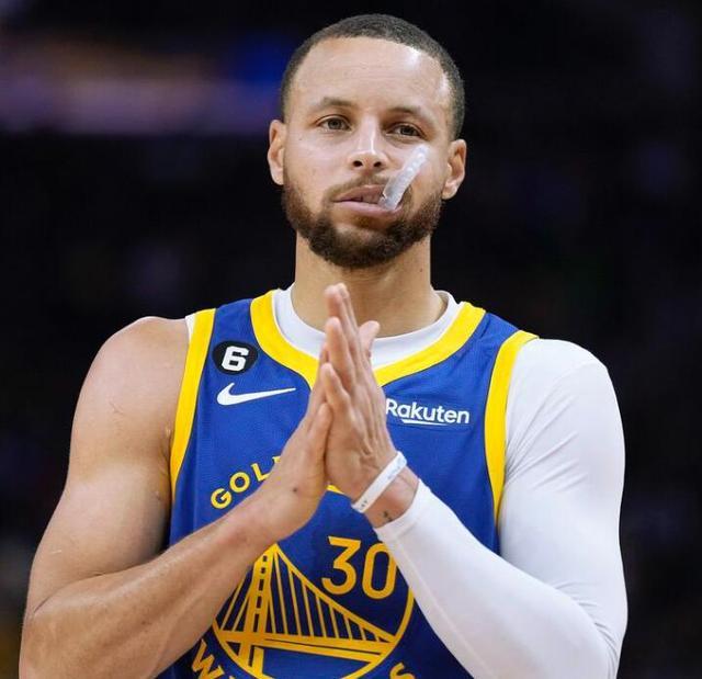 恭喜！徐杰超越王仕鹏升至广东队史助攻榜第2位（徐杰超越王仕鹏，升至广东队史助攻榜第二位）