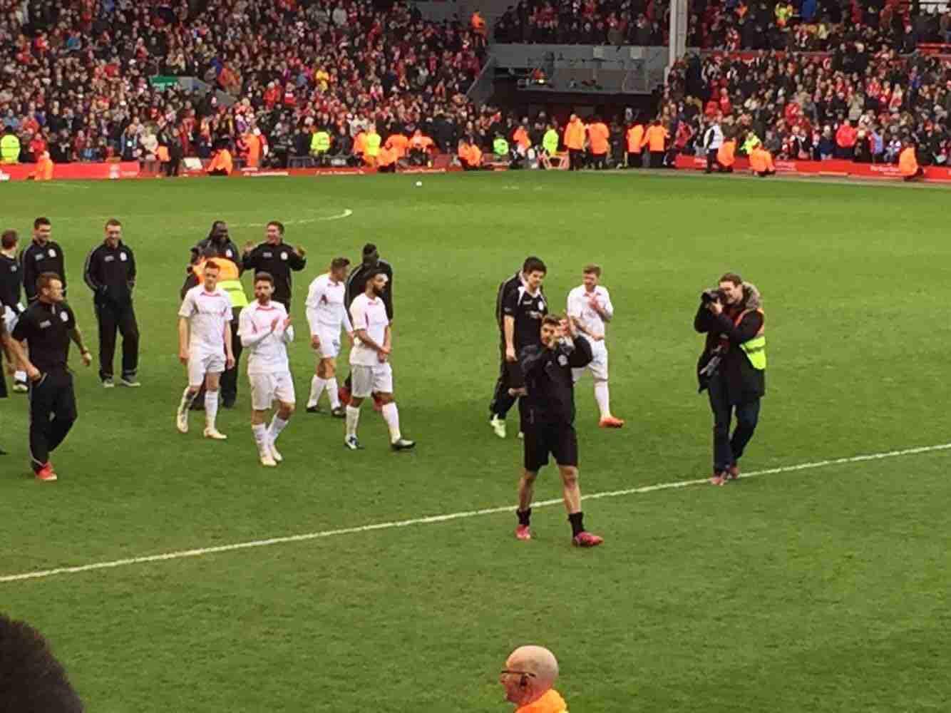 NBA杯8强战东部对阵出炉：魔术vs热火、尼克斯vs猛龙（NBA杯东部八强对阵公布：魔术战热火，尼克斯战猛龙）