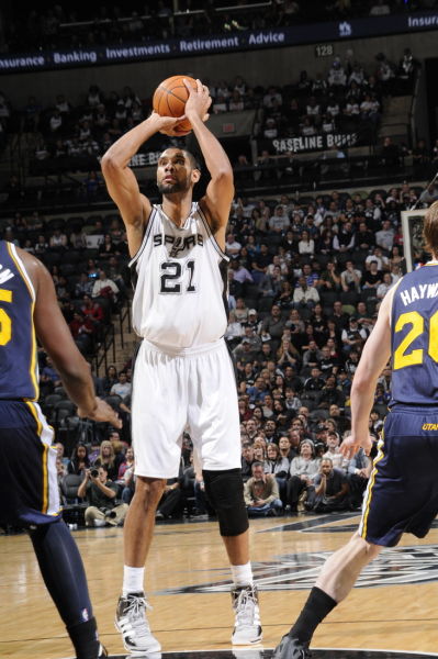 卡佩罗：市场有好中锋英超会出手，然后是西甲最后才轮到意甲（卡佩罗：好中锋入市，英超先出手，西甲随后，意甲殿后）