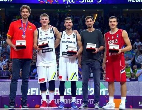 阿莱格里：普利西奇可以出战，恩昆库是一名技术非凡的球员（阿莱格里称普利西奇可出战，盛赞恩昆库技术出众）