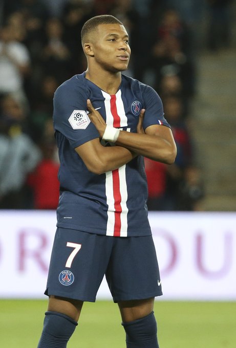 意媒：尤文加入弗罗霍尔特争夺战，与波尔图的良好关系是优势（意媒称尤文加入弗罗霍尔特竞逐，凭与波尔图的良好关系占得先机）