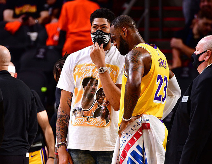 全景一览：中超中甲中乙落幕，来看三级联赛冠军+升降级球队（中超中甲中乙落幕：三级联赛冠军与升降级全览）