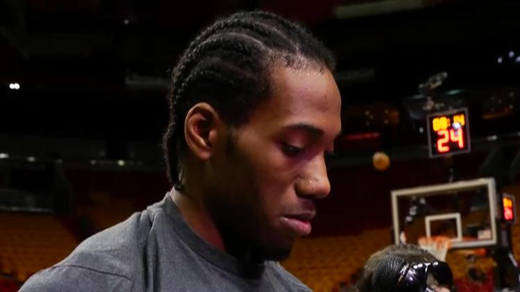 媒体人：上海主场入场人数破万，创造上海体育馆男篮观赛纪录（媒体称上海主场观众破万，刷新上海体育馆男篮观赛纪录）