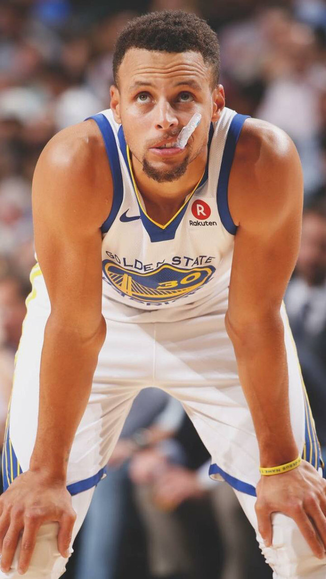 新疆男篮官方宣布，新外援威尔·理查德森已经抵达乌鲁木齐。（新疆男篮官宣：新外援威尔·理查德森已抵乌鲁木齐）