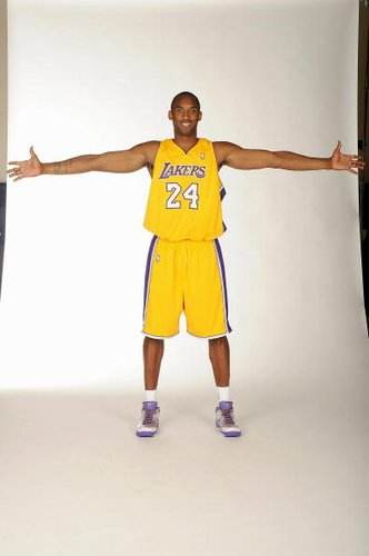 拉莫斯：先放假两天再备战足协杯决赛，希望大家能达最佳状态（拉莫斯：先休两天再备战足协杯决赛，期待全员以最佳状态出战）