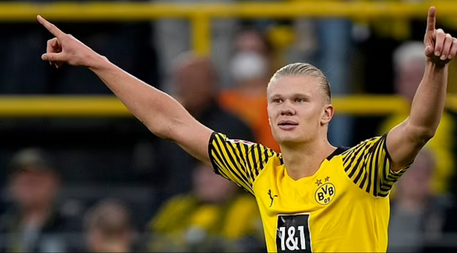 米兰小将博尔萨尼：和一线队球员同场竞技的感觉棒极了（米兰新星博尔萨尼：与一线队并肩作战的体验太棒了）