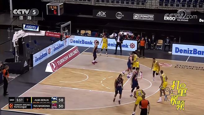 徐根宝：希望海港给国足输送更好的球员 我们的目标是世界杯（徐根宝：期待海港为国足培养更优人才，目标直指世界杯）