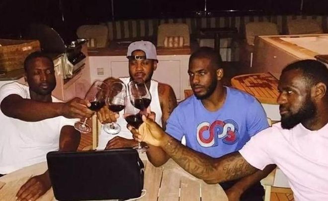 随着尤文图斯1-2，罗马0-1，意甲最新积分榜出炉：国米丢榜首（尤文1-2、罗马0-1，意甲最新积分榜揭晓：国米让出榜首）